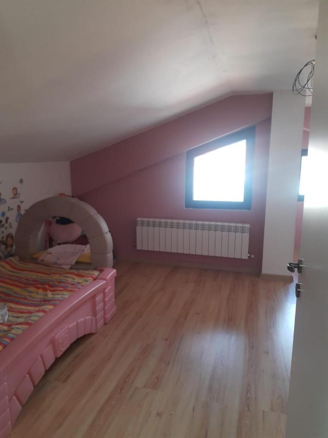 Apartament 3 Camere Ramnicu Valcea Exterior photo